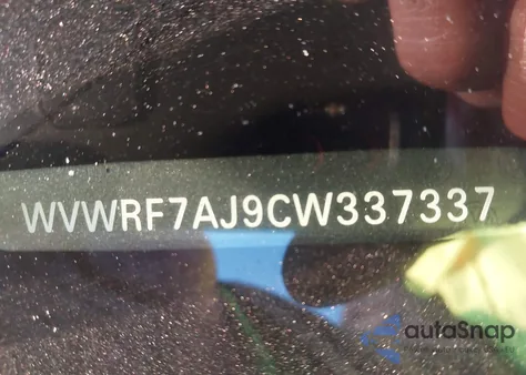 2012 Volkswagen Golf R 2-Door из США, поврежденный, VIN WVWRF7AJ9CW337337